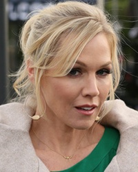 jennie-garth-200x250.jpg